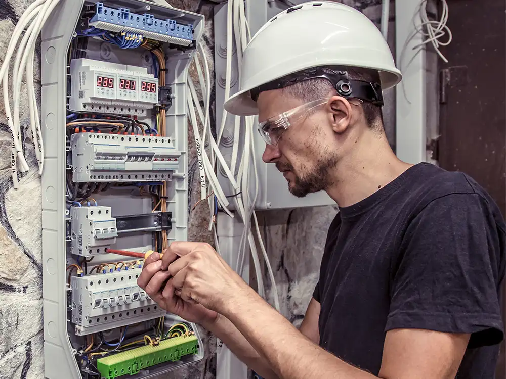 Pursaklar elektrikçi